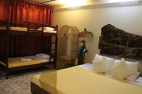 Deep Forest Garden Hotel