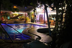 Deep Forest Garden Hotel