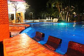 Deep Forest Garden Hotel