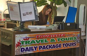 Deep Forest Garden Hotel