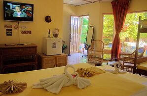 Deep Forest Garden Hotel