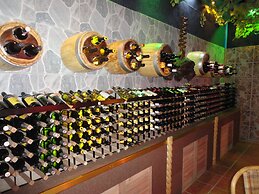 Deep Forest Garden Hotel