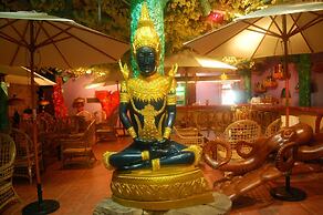 Deep Forest Garden Hotel