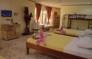 Deep Forest Garden Hotel