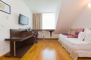 Best Western Plus Hotel Arcadia