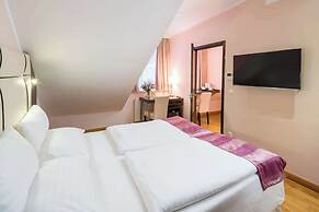 Best Western Plus Hotel Arcadia