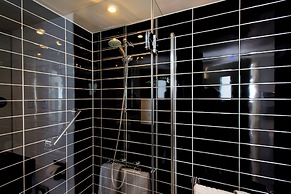 Holiday Inn Express Birmingham - Snow Hill by IHG