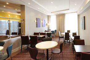 Holiday Inn Express Birmingham - Snow Hill by IHG