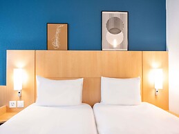 ibis Geneve Centre Nations