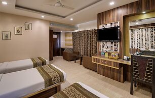 The Royal Melange Beacon