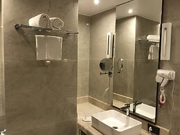 The Royal Melange Beacon