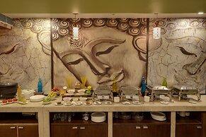 The Royal Melange Beacon