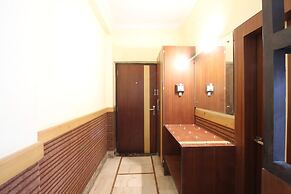 Hotel Gandhi's Paradise