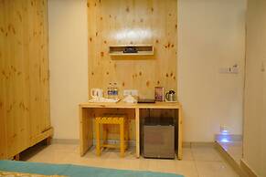 Hotel Gandhi's Paradise