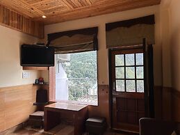 Hotel Gandhi's Paradise