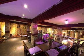 Hotel Gandhi's Paradise