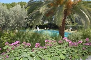 Niki Hotel Apartments