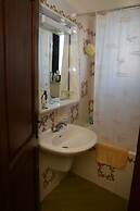 Niki Hotel Apartments