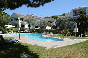 Niki Hotel Apartments