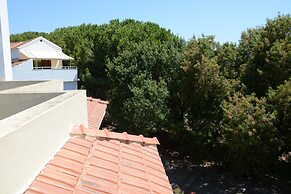 Niki Hotel Apartments