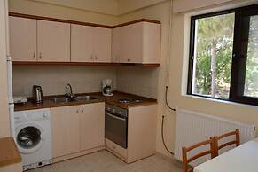 Niki Hotel Apartments