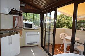 Niki Hotel Apartments