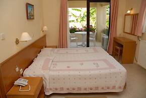 Niki Hotel Apartments