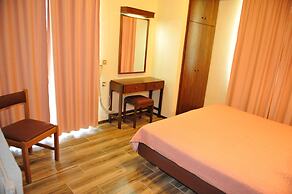 Niki Hotel Apartments