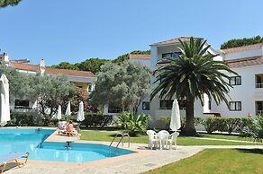 Niki Hotel Apartments