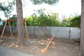 Niki Hotel Apartments