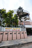 Grand Bee Hotel
