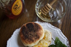 The Purple Orchid Wine Country Resort & Spa