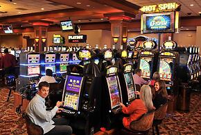 Lakeside Hotel Casino