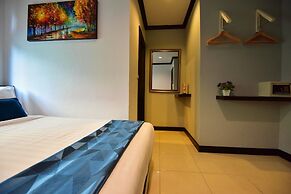 Hallo Patong Hotel & Restaurant