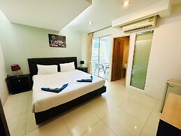 Hallo Patong Hotel & Restaurant