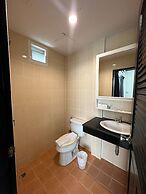 Hallo Patong Hotel & Restaurant