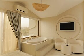 Lale Boutique Hotel