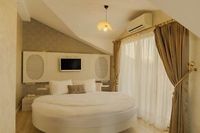 Lale Boutique Hotel
