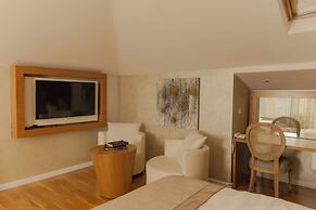 Lale Boutique Hotel