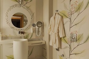 Lale Boutique Hotel