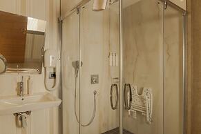 Lale Boutique Hotel