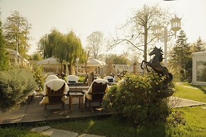 Lale Boutique Hotel