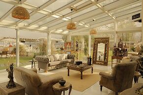Lale Boutique Hotel