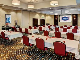 Hampton Inn by Hilton Winnipeg Airport/Polo Park