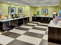 Hampton Inn by Hilton Winnipeg Airport/Polo Park