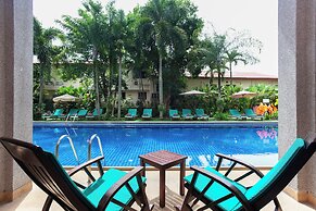 Thanthip Beach Resort