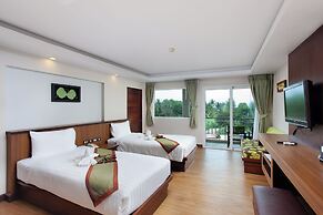 Thanthip Beach Resort