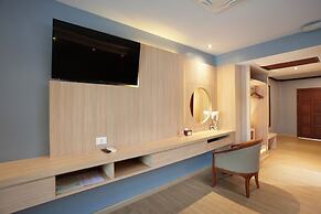 Thanthip Beach Resort