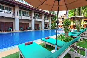 Thanthip Beach Resort