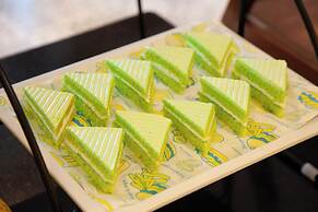 Thanthip Beach Resort